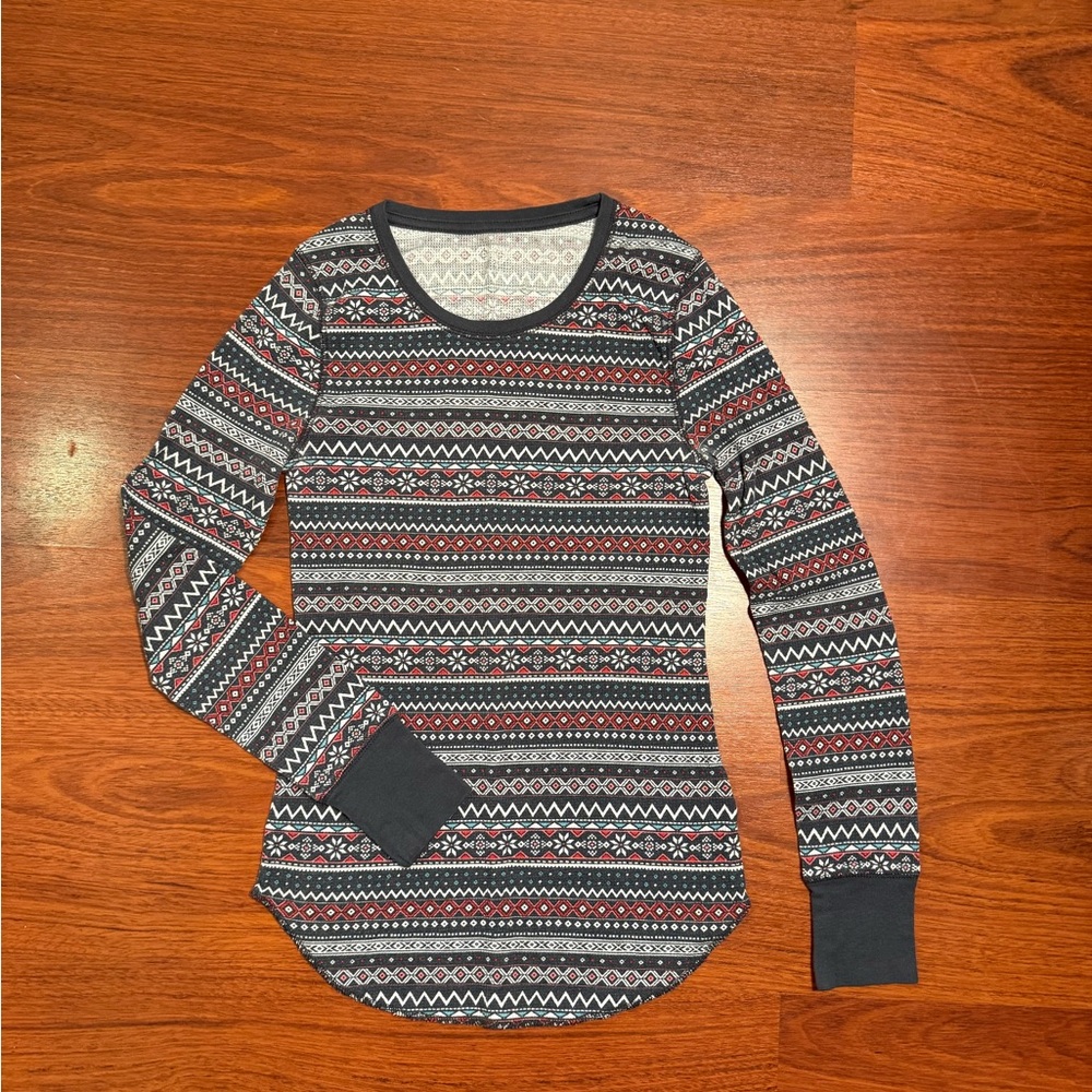 Old Navy Patterned Long Sleeve Tee - S